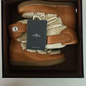 Shearling-Lined Brown Leather Boots